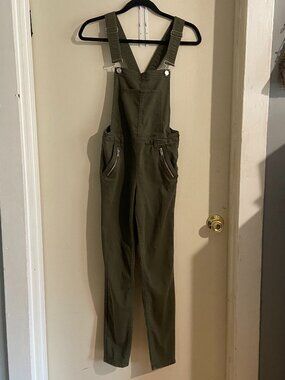 Size 6 Forest Green DIVIDED H&M "Skinny" Overalls